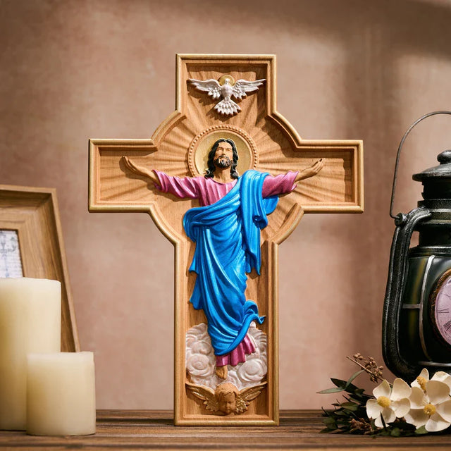 Cruz Ascensão de Cristo em Madeira Pintada à Mão com destaque para o acabamento