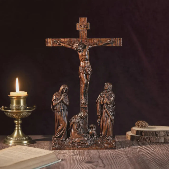Crucifixo em Madeira Maciça