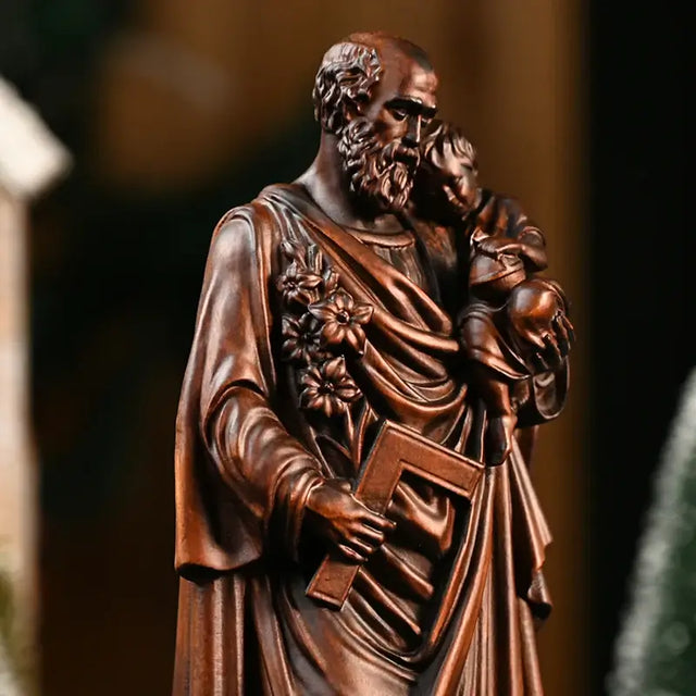 Escultura São José com Menino Jesus em Madeira Maciça em detalhes