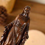 Estátua de Madeira da Virgem Maria