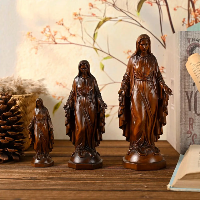 Escultura Nossa Senhora em Madeira Maciça com visualização completa
