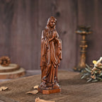 Estátua de Nossa Senhora de Lourdes em Madeira