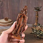 Estátua de Nossa Senhora de Lourdes em Madeira