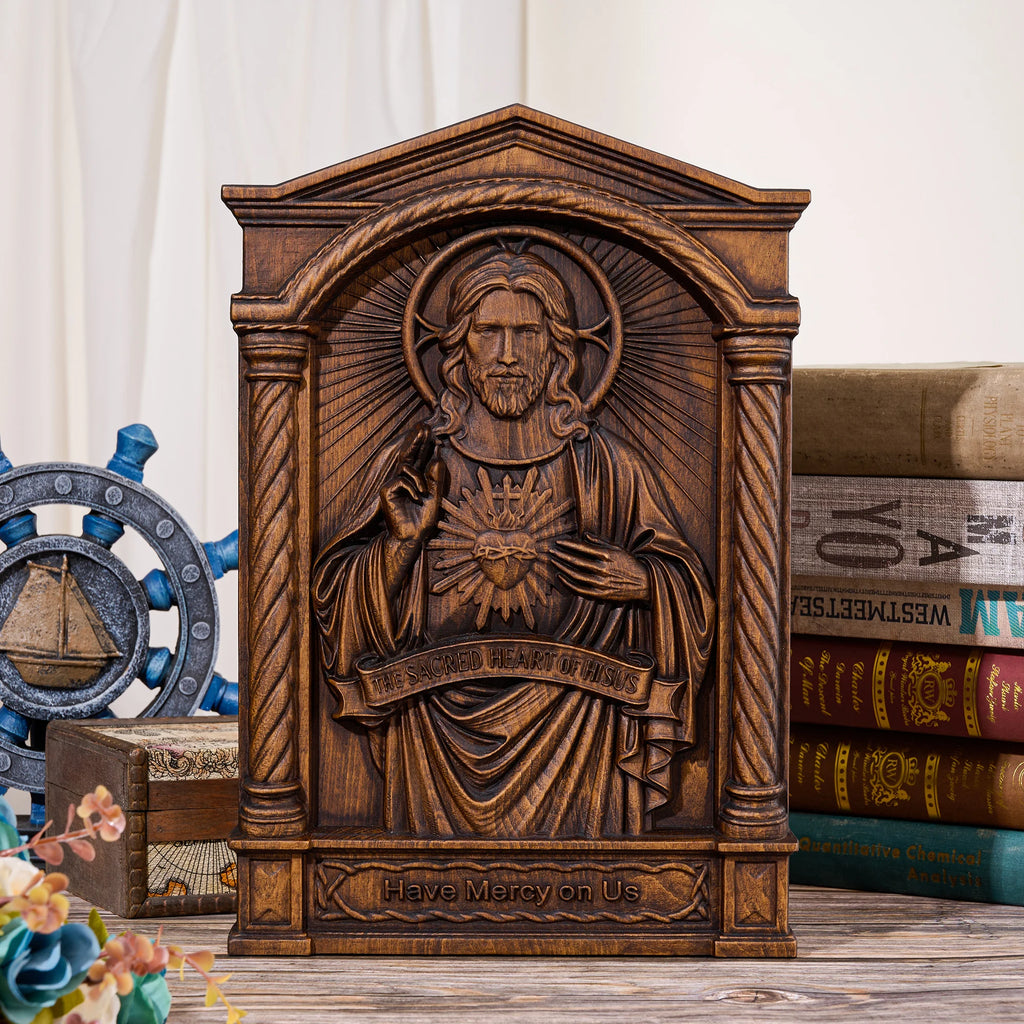 Quadro Sagrado Coração de Jesus em madeira esculpida