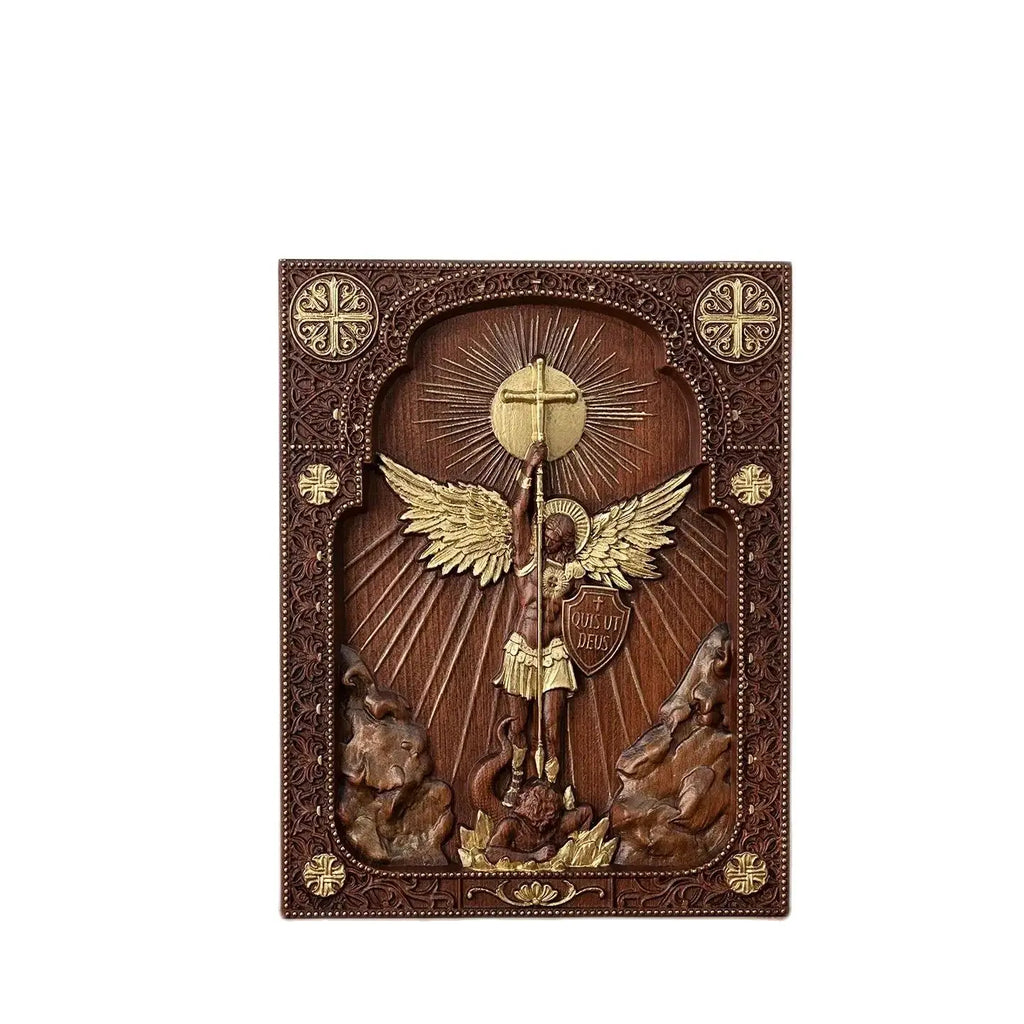 Quadro São Miguel Arcanjo em Madeira Maciça com detalhes da madeira