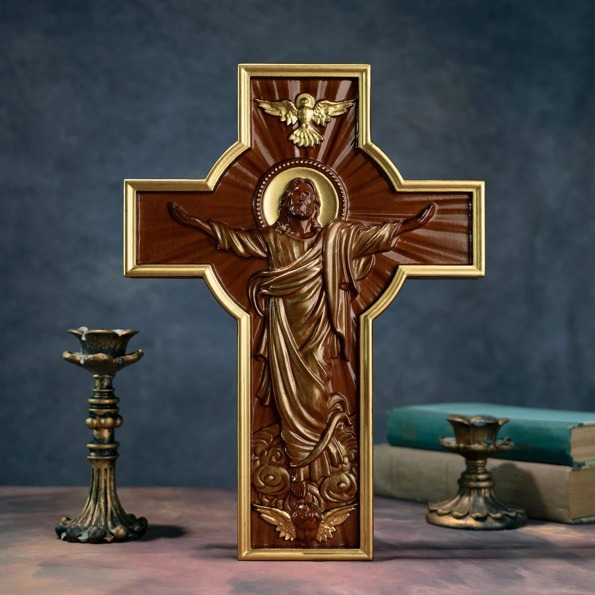 Escultura de Madeira: Ascensão de Jesus Cristo