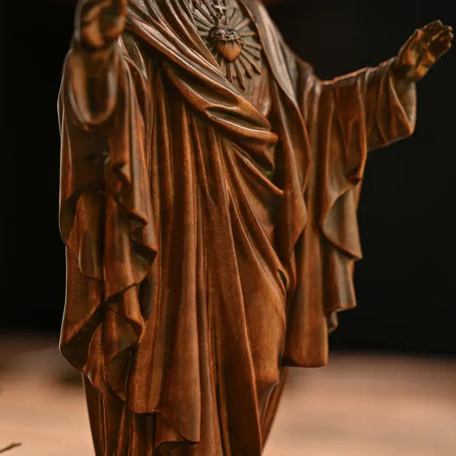 Escultura Sagrado Coração de Jesus Mãos Abertas em Madeira com visualização completa