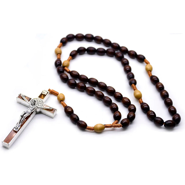 Medalha e crucifixo do Terço de São Bento em Madeira Natural